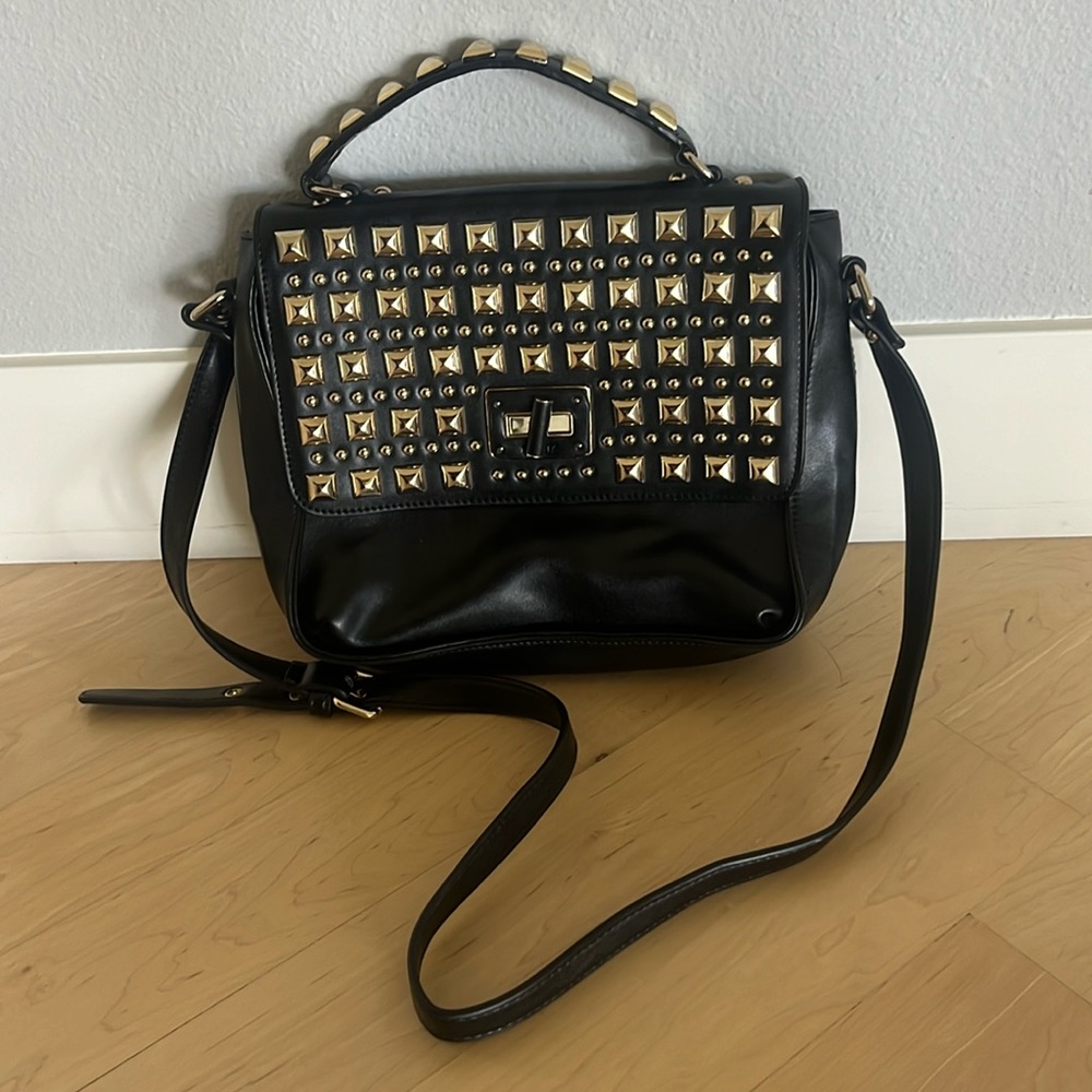 Schultz handbag